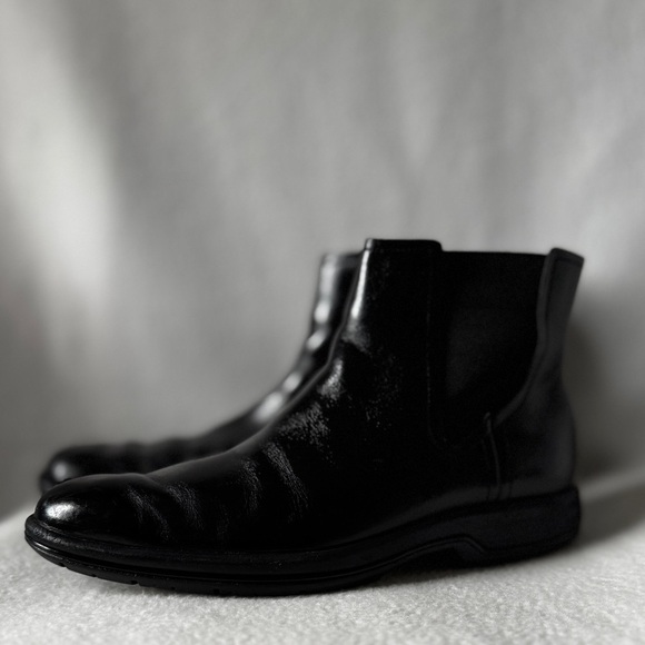 Cole Haan Size 8 1/2 Men’s Black Leather Chelsea Boots - Picture 2 of 13